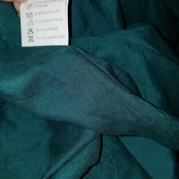 MEDIUM Green Ruffle Open Back Long Sleeve Dress BOHO NWOT - Picture 11 of 14